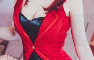 高清直击：金鱼yui那双美足，怎么看都像是在炫耀脚趾头！