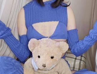 铭铭kizami高中生模样的原图，谁的青春不负重？