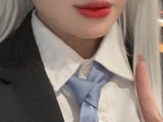警告：阿九从不咕咕的艾米莉亚美图资源可能引发空前感官飨宴！