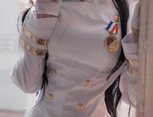 阿半今天很开心的定制写真，里面有天狼星的灵动和一丝诙谐！