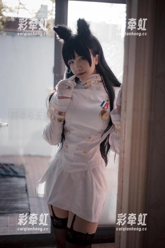 阿半今天很开心的定制写真，里面有天狼星的灵动和一丝诙谐！
