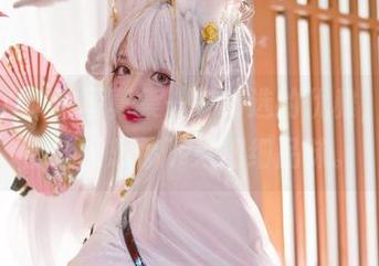 阿寨寨的旗袍写真集——精选的优雅，每一张都让人想停下来细细品味。